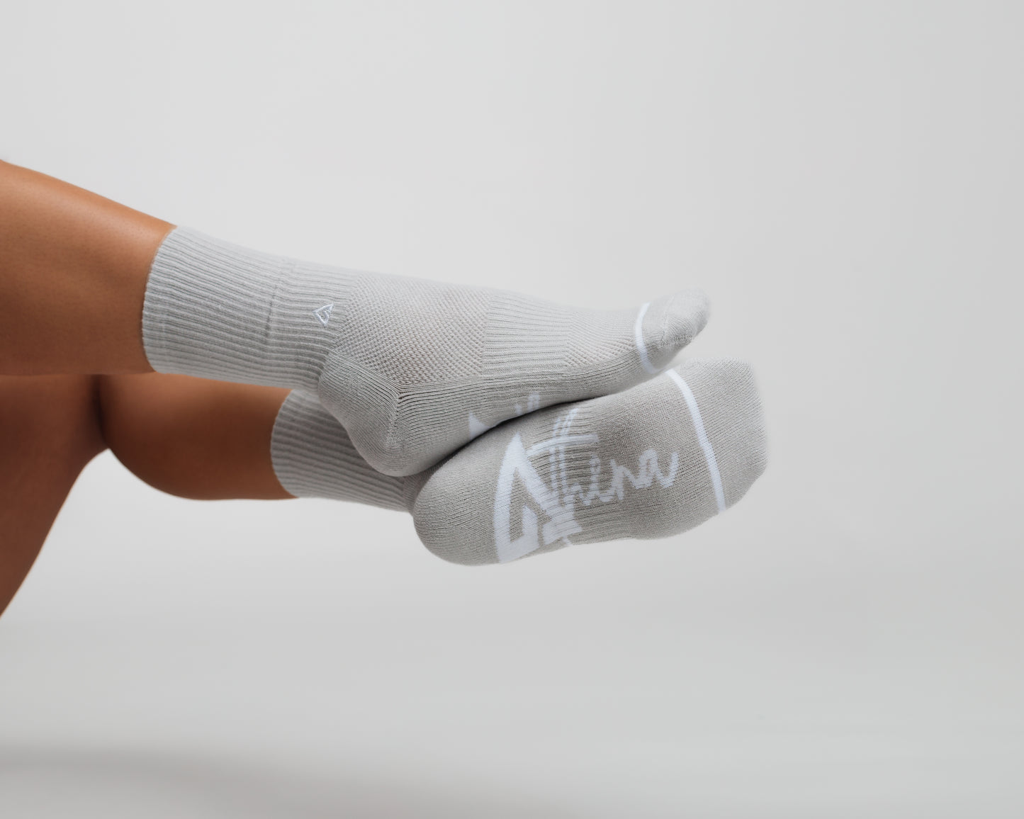 Athena Crew Socks: Grey