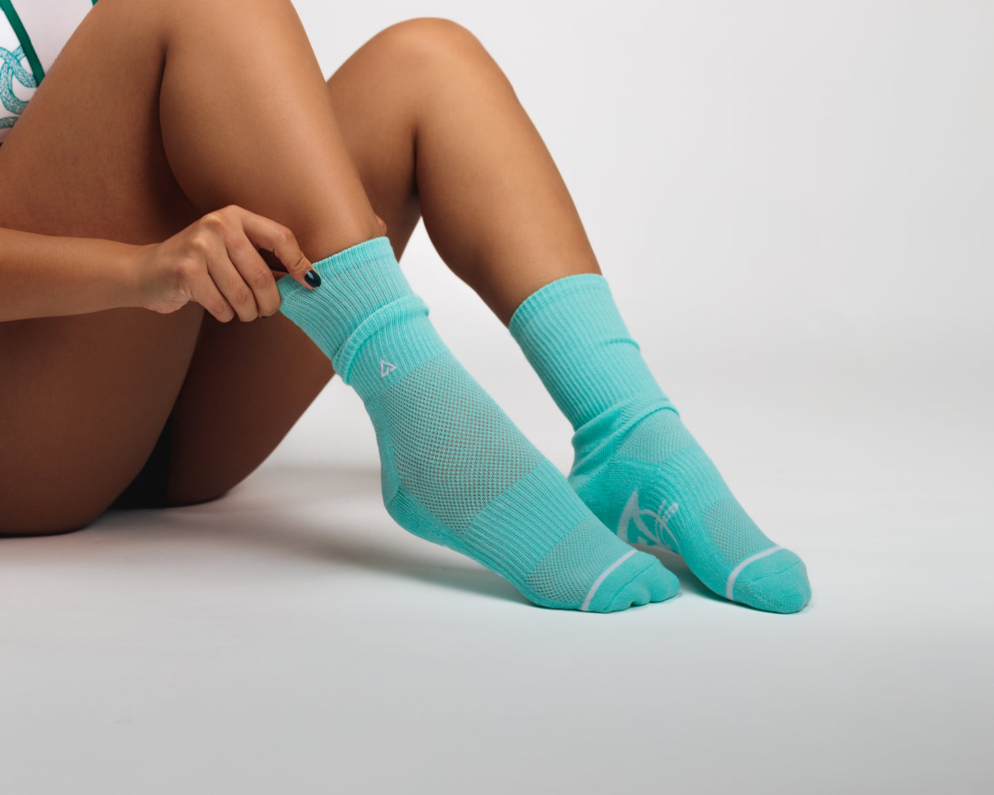 Athena Crew Socks: Turquoise