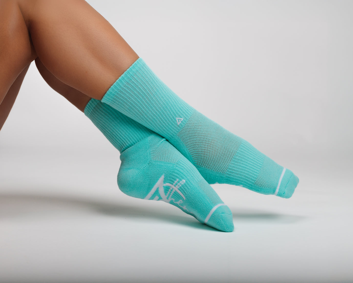 Athena Crew Socks: Turquoise