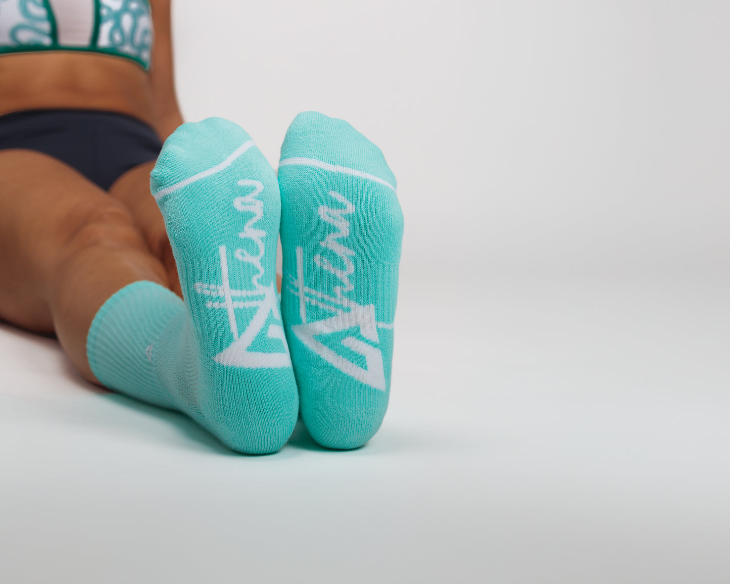 Athena Crew Socks: Turquoise